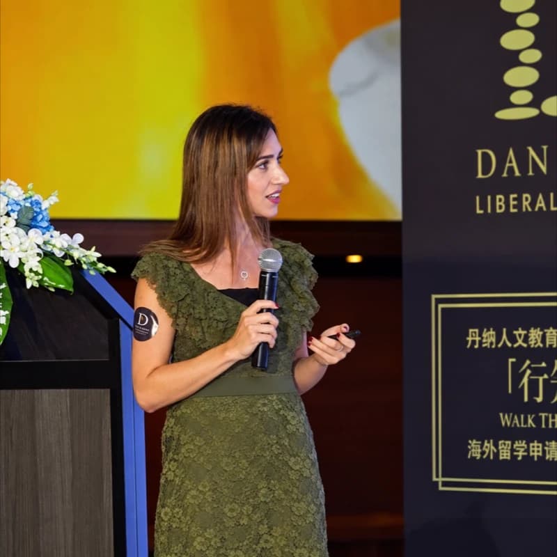 Andrea Schiralli speaking at an admissions event